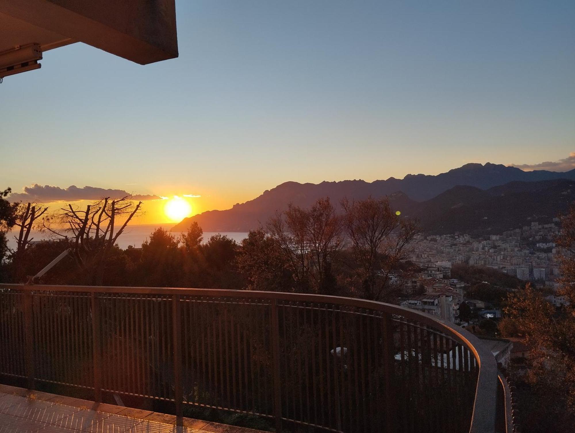 绿翡翠住宿家早餐旅馆 萨莱诺 外观 照片
